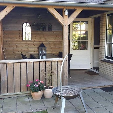 Вилла Sneek Vakantiehuis Verhuur Экстерьер фото