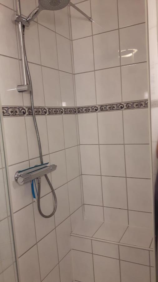 Вилла Sneek Vakantiehuis Verhuur Экстерьер фото